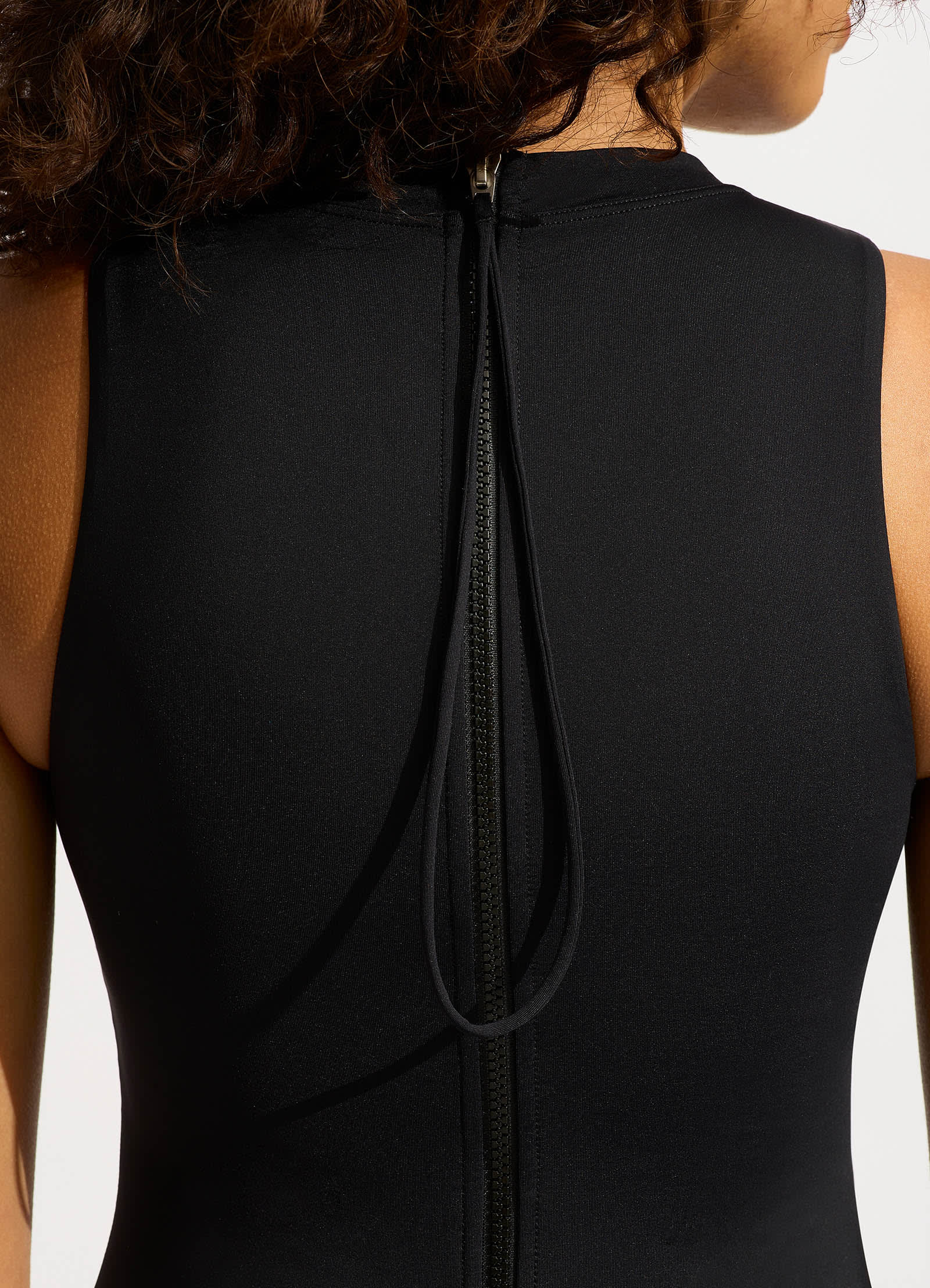 【Seafolly】セレブ人気/Collective Boylegボーイレッグホルター Seafolly Collective Boyleg One-Piece Swimsuit | Anthropologie