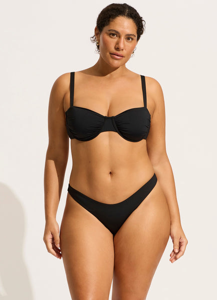 Seafolly Collective Ruched Underwire Bikini Top - Black Seafolly Collective Ruched Underwire Bikini Top - Black