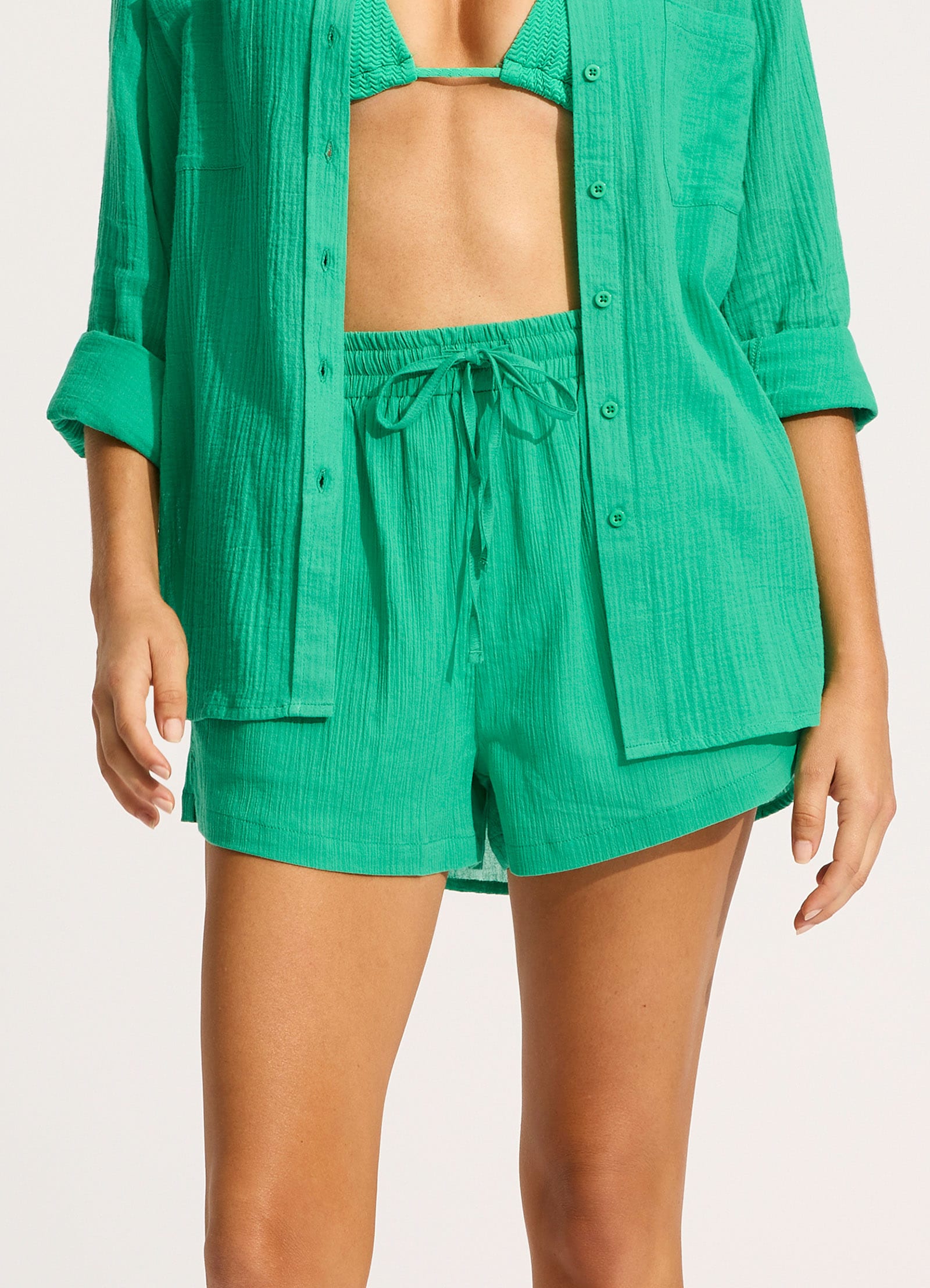 ★送料・関税込★OPEN YY★CRINKLED GATHER SHORTS★ OPEN YY Crinkled Gather Shorts (Charcoal) – CNCPTS