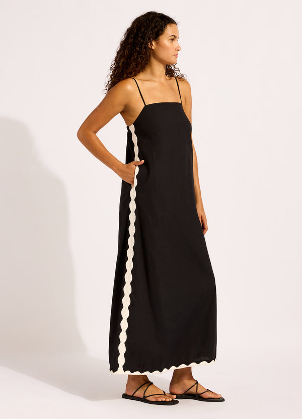 Seafolly Scallop-Trim Bandeau Maxi Dress