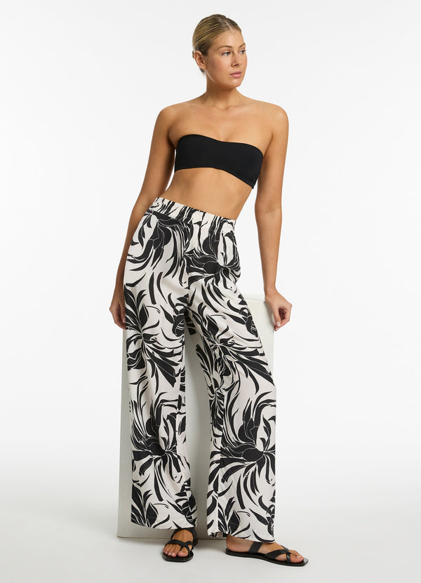 Queen Of The Night Wide Leg Pant - Cream