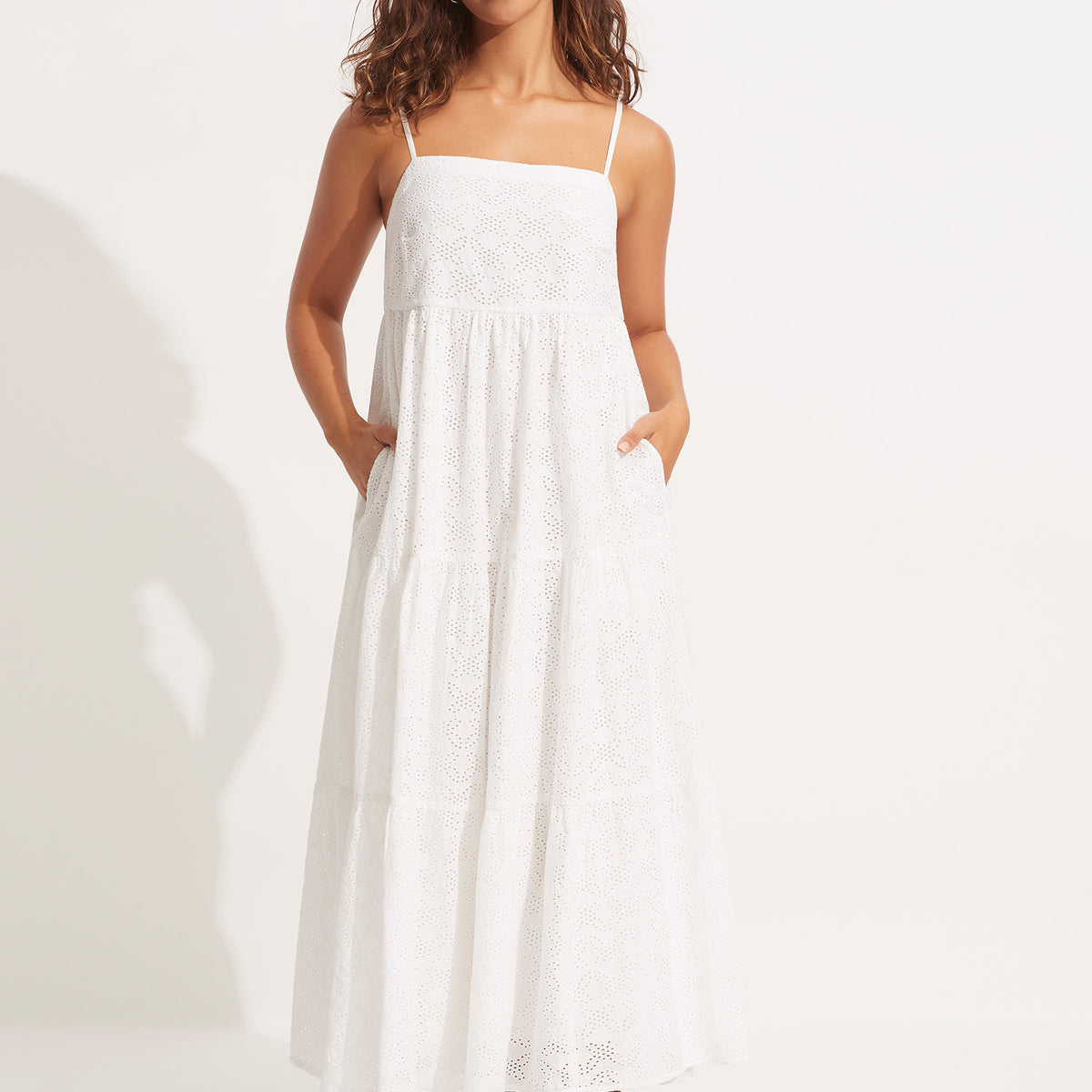 Women White Embroidered Shawl Collar Tiered Dress